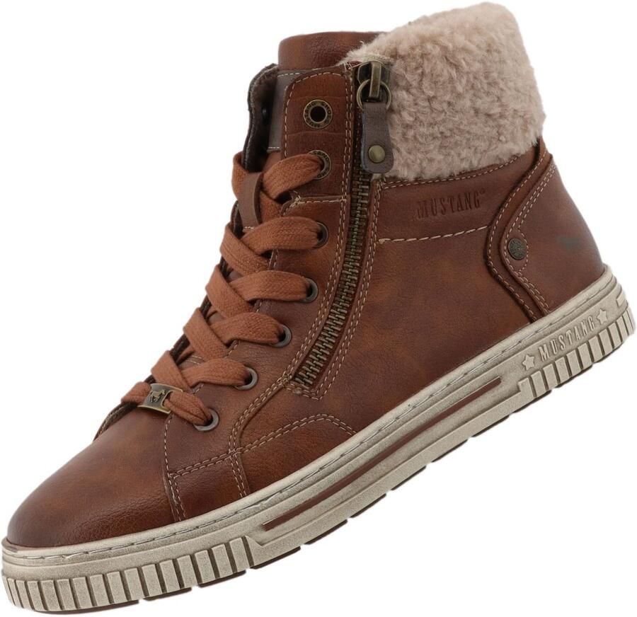 Mustang Shoes Winterlaarzen Janique High top sneaker winterboots met warme voering