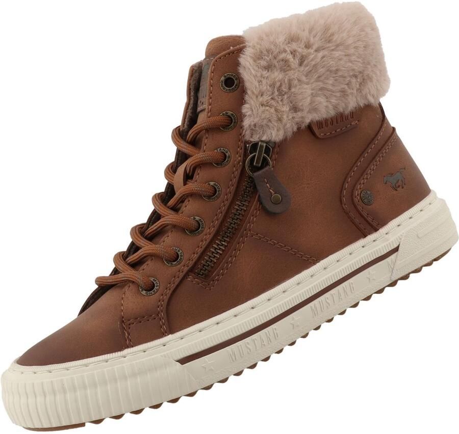 Mustang Shoes Winterlaarzen Kalua Plateausneaker winterboots met ritssluiting