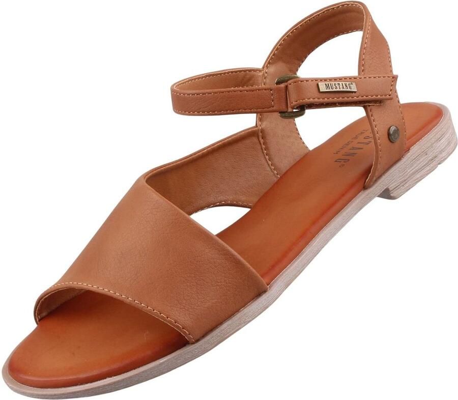 Mustang Shoes Sandalen zomerschoen sandaal bandjessandaal in asymmetrische vorm