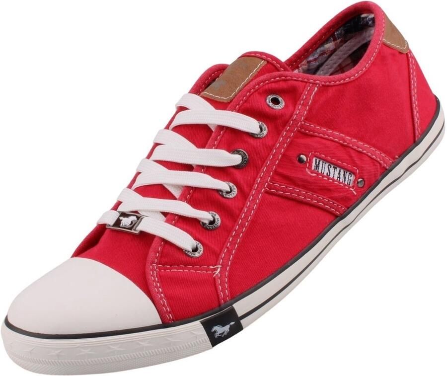 Mustang Shoes Sneakers met mustang merkembleem vrijetijdsschoen lage schoen veterschoen