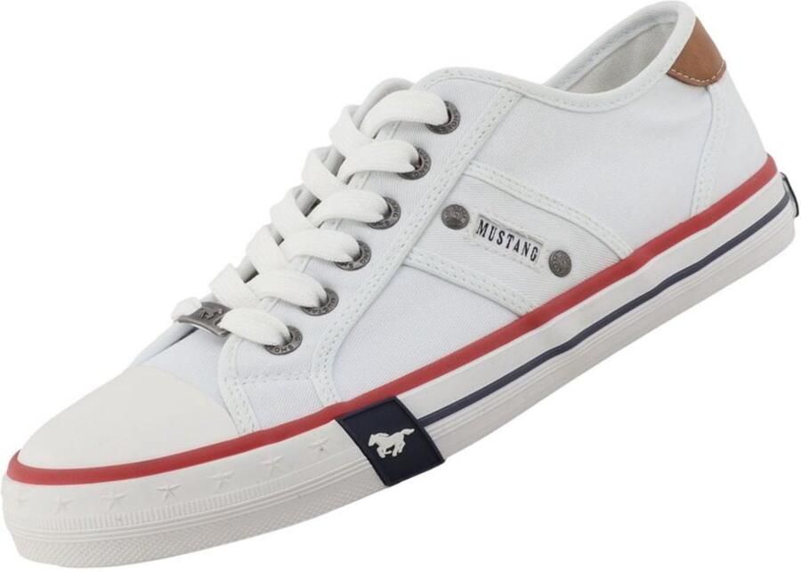 Mustang heren sneaker van canvas wit