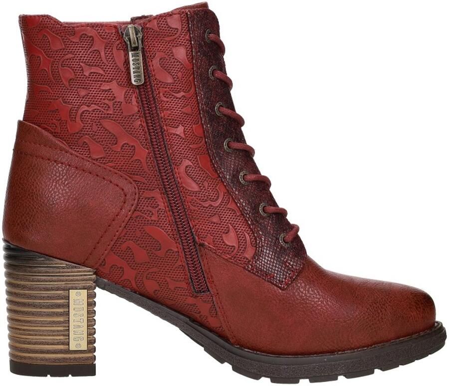 Mustang Veterschoenen Hak Veterschoenen Hak Rood