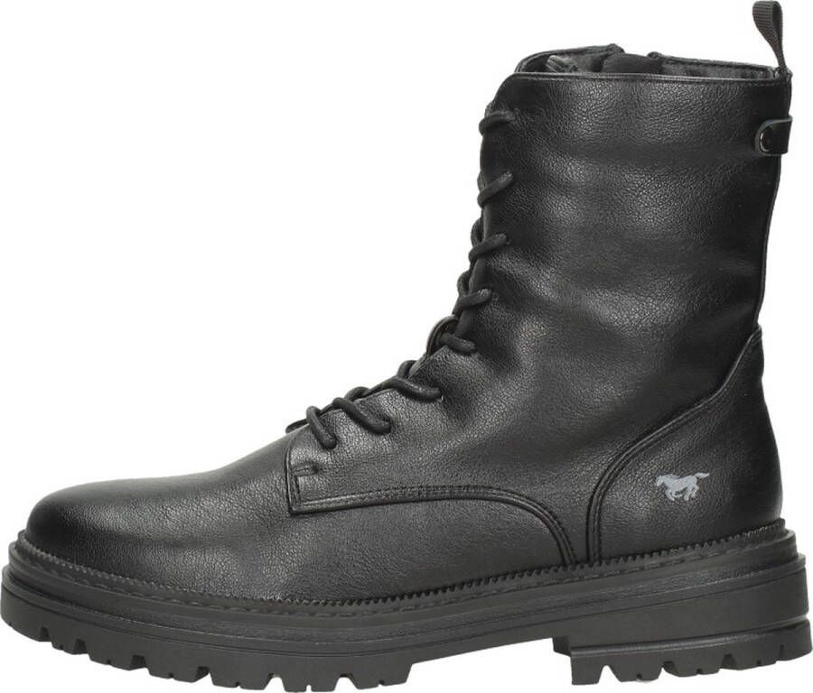 Mustang Veterschoenen Hoog Veterschoenen Hoog zwart