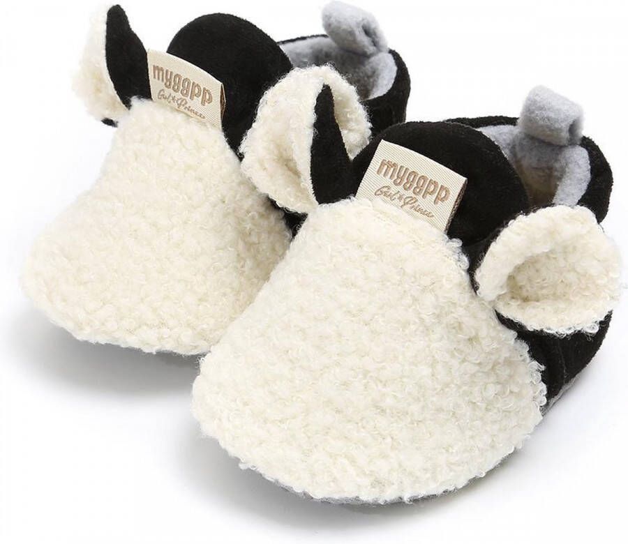 Myggpp Schattige en warme babyslofjes met anti slip zool zwart wit 0-6 mnd 11 cm