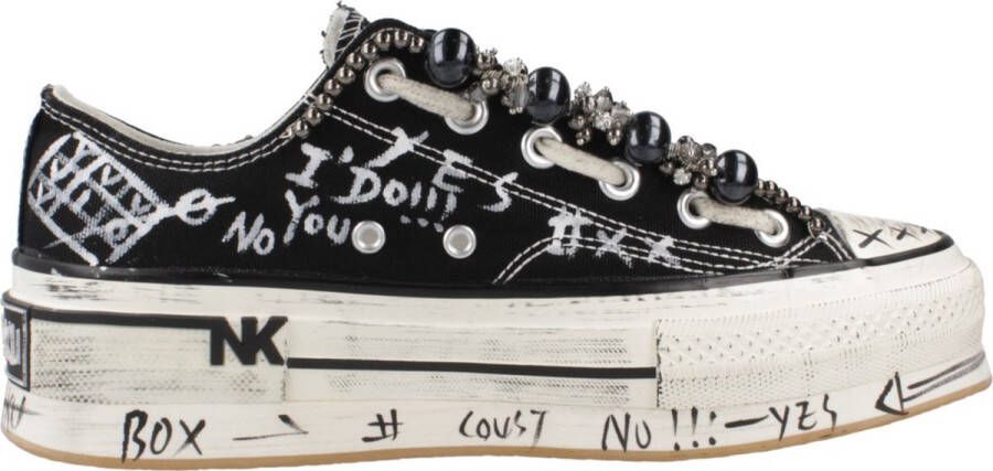 Nan-Ku Sneakers DFA05