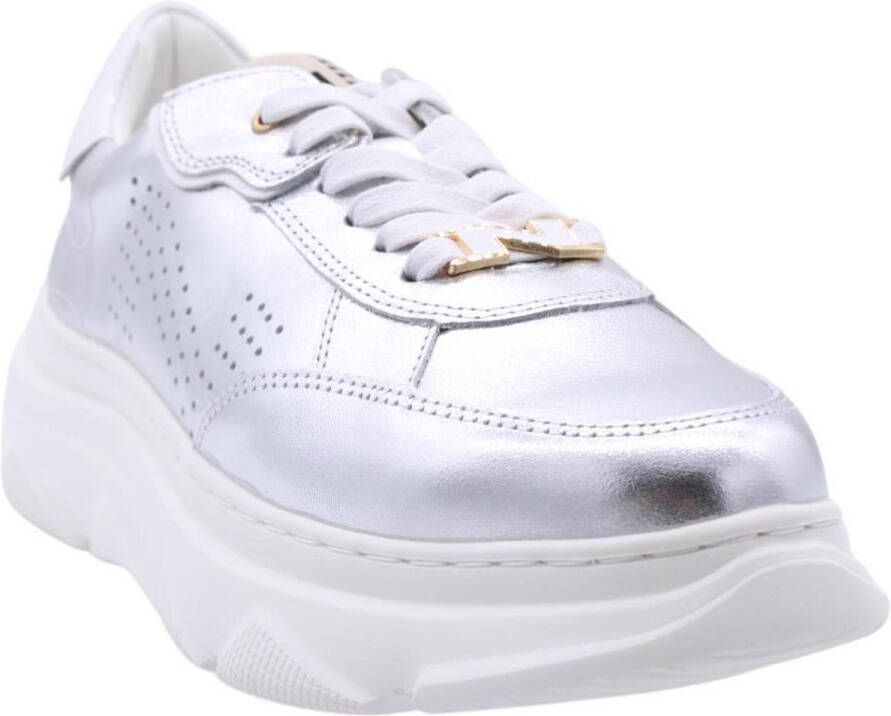 Nathan Baume Sneaker Zilver