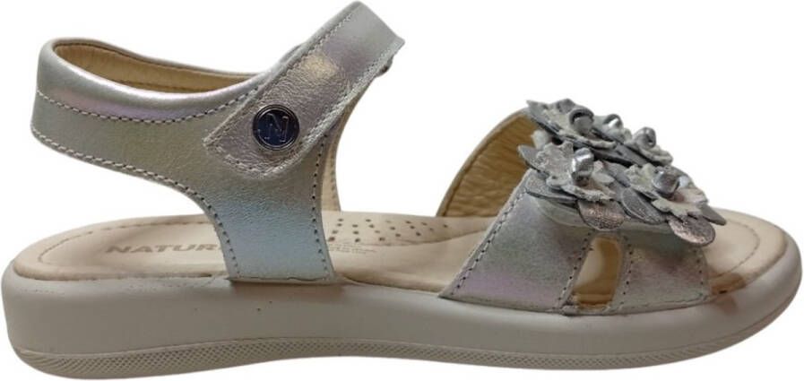 Naturino Brahma velcro's bloemen lederen sandalen Zilverwit