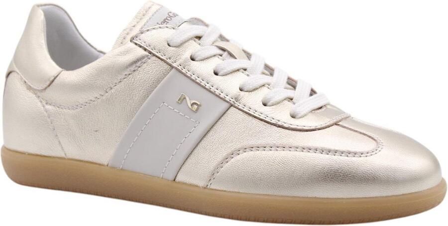 Nerogiardini Gouden Sneakers met Italiaans vakmanschap