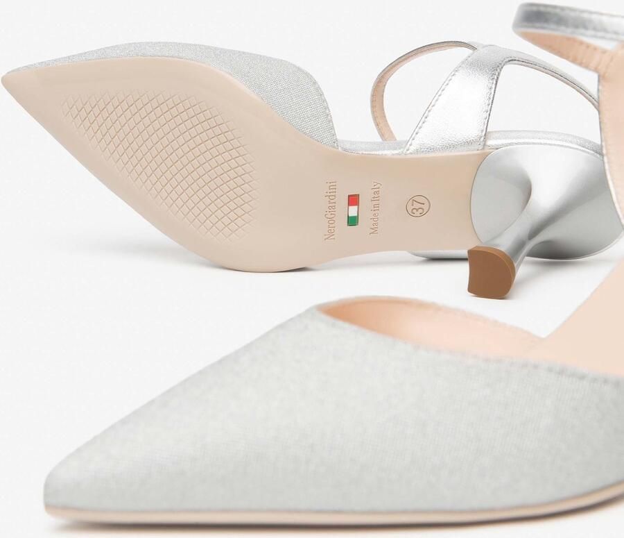 NeroGiardini Hakschoenen T. Microglitter Argen Nettuno Zilver Tpu Adam Alek Fashion Wear Vrouwen