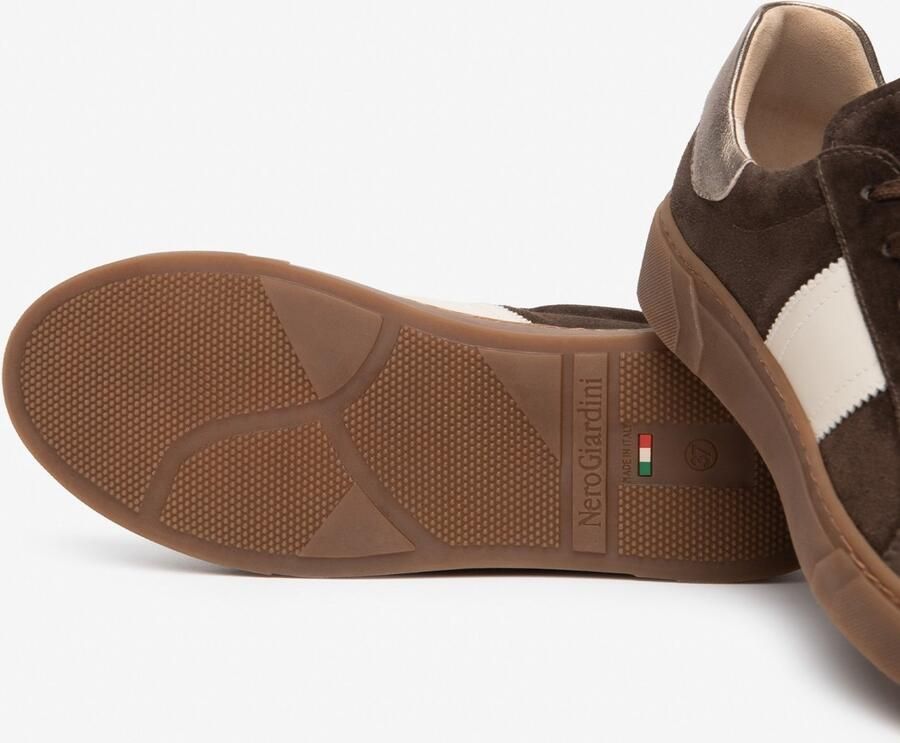 NeroGiardini Sneaker Arold Donkerbruin Velvet Milk 1039 Etoile Luipaard Tr M Fashion Wear Vrouwen