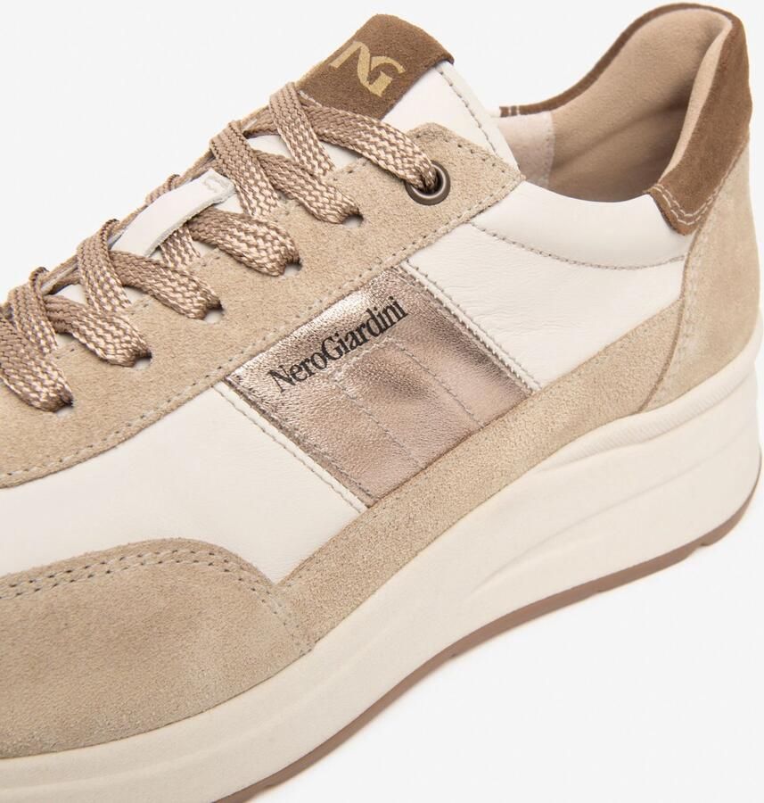 NeroGiardini Sneaker Velour Velvet Milk 1039 Lunare Taupe Grijs Velour Malt Fashion Wear Vrouwen