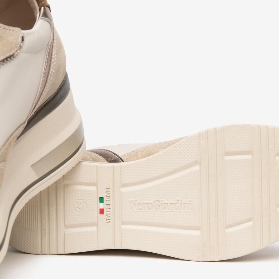 NeroGiardini Sneaker Velour Velvet Milk 1039 Lunare Tortora Velour Malt Fashion Wear Vrouwen