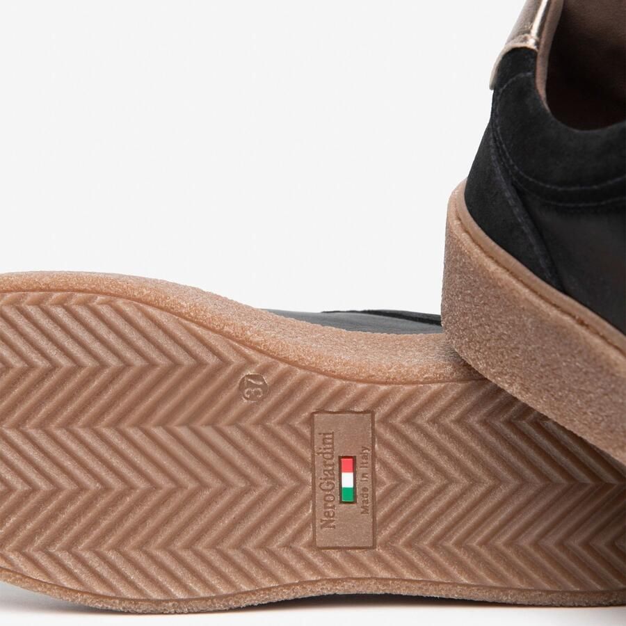NeroGiardini Sneakers Arold Velo Guanto Etoile Leo Tr Manduria Luis Amb Fashion Wear Vrouwen