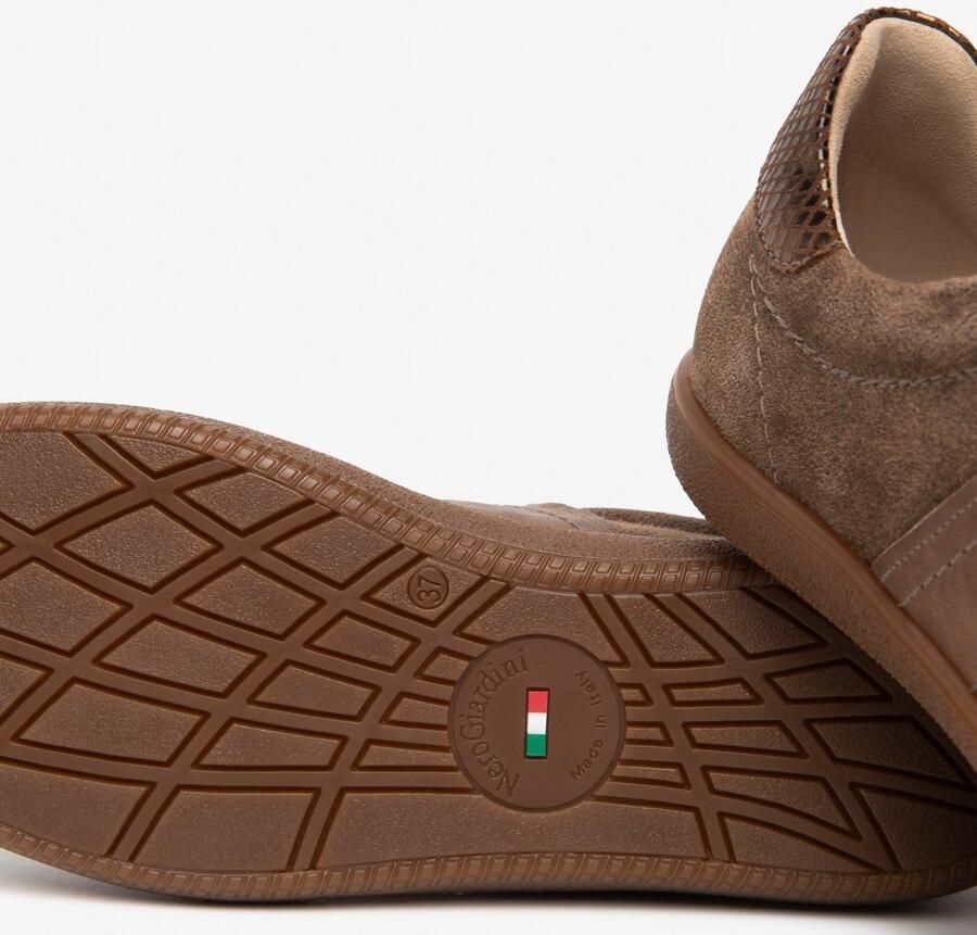NeroGiardini Sneakers Sebring 6883 Royal Corteccia Turandot Malto 1 Tr G Fashion Wear Vrouwen