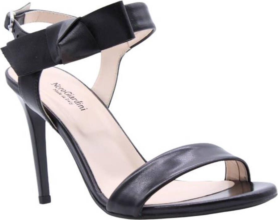 Nerogiardini Zwarte hoge hak sandalen Elegant ontwerp Black Dames