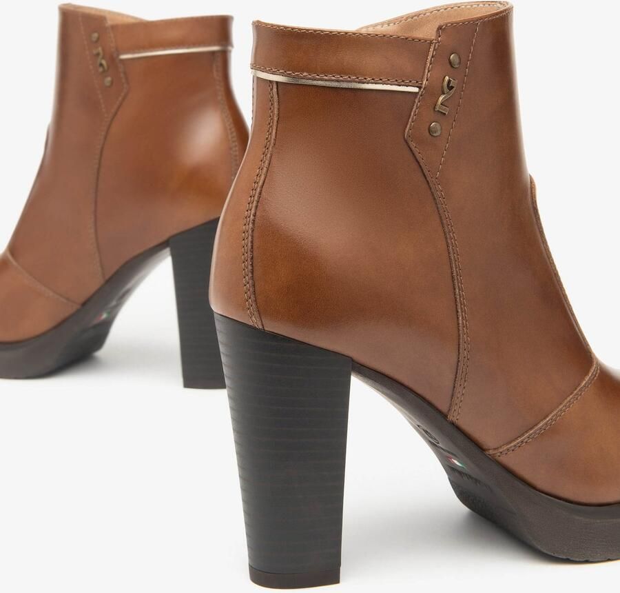 NeroGiardini Manolete Boots T.Brill Platino 6074 Pu.Altilia L16720 T. Streetwear Vrouwen