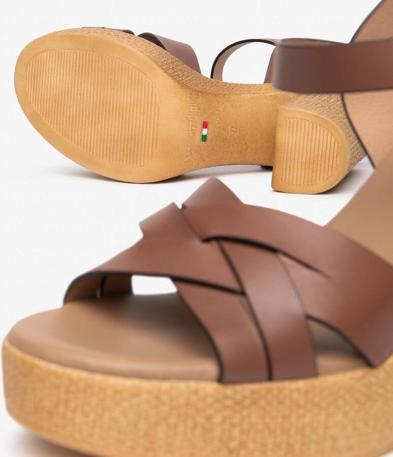 NeroGiardini Sandaal Armenia Pu.Monod.Meda Beige Fashion Wear Vrouwen