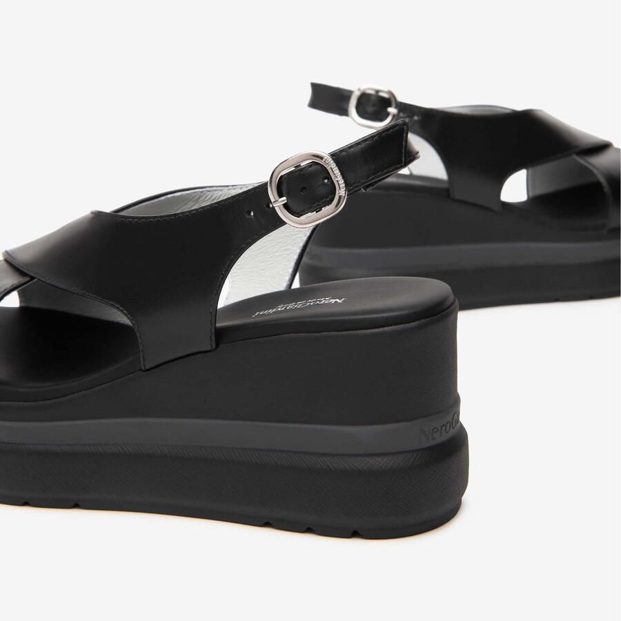 NeroGiardini Sandalen Barolo Pu.Alicante P18383 N Fashion Wear Vrouwen