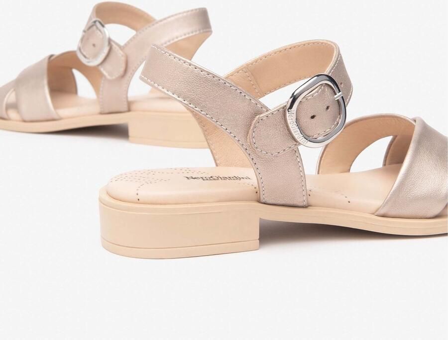 NeroGiardini Sandalen Etoile Sand Tr Accra 592 Beige C Fashion Wear Vrouwen