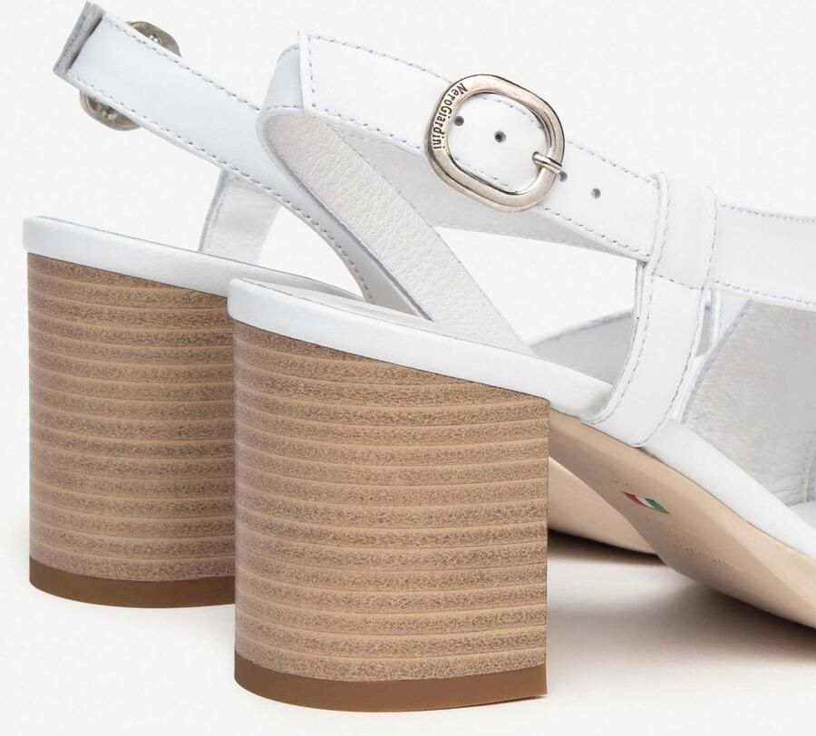 NeroGiardini Sandalen Loira Tr Aulla Naturale 92 Fashion Wear Vrouwen