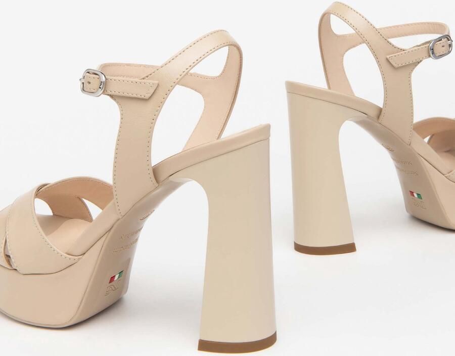 NeroGiardini Sandalen Nappa Pandora Battis.Tpu Latene 62 Poli.Latene Pla Fashion Wear Vrouwen