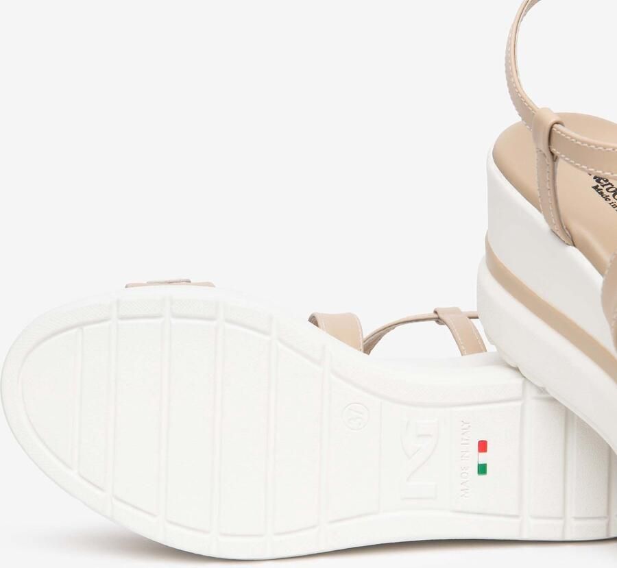 NeroGiardini Sandalen Tamigi Pu.Alicante P18383 B Fashion Wear Vrouwen