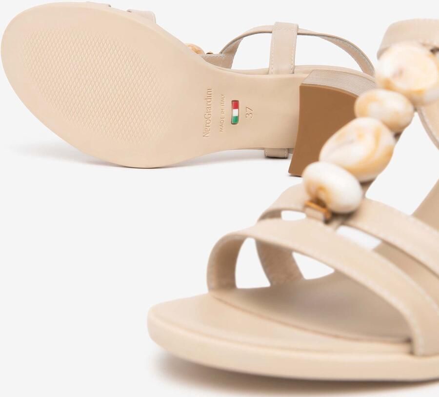 NeroGiardini Sandalen Tamigi Tr Aulla Natural 92 Fashion Wear Vrouwen