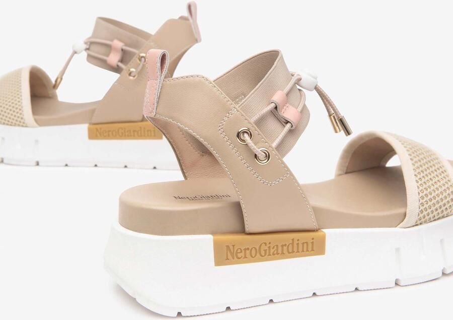 NeroGiardini Sandalen T.At1610 687 Tamigi Linnen Elastic Light Beige T.Ne Streetwear Vrouwen