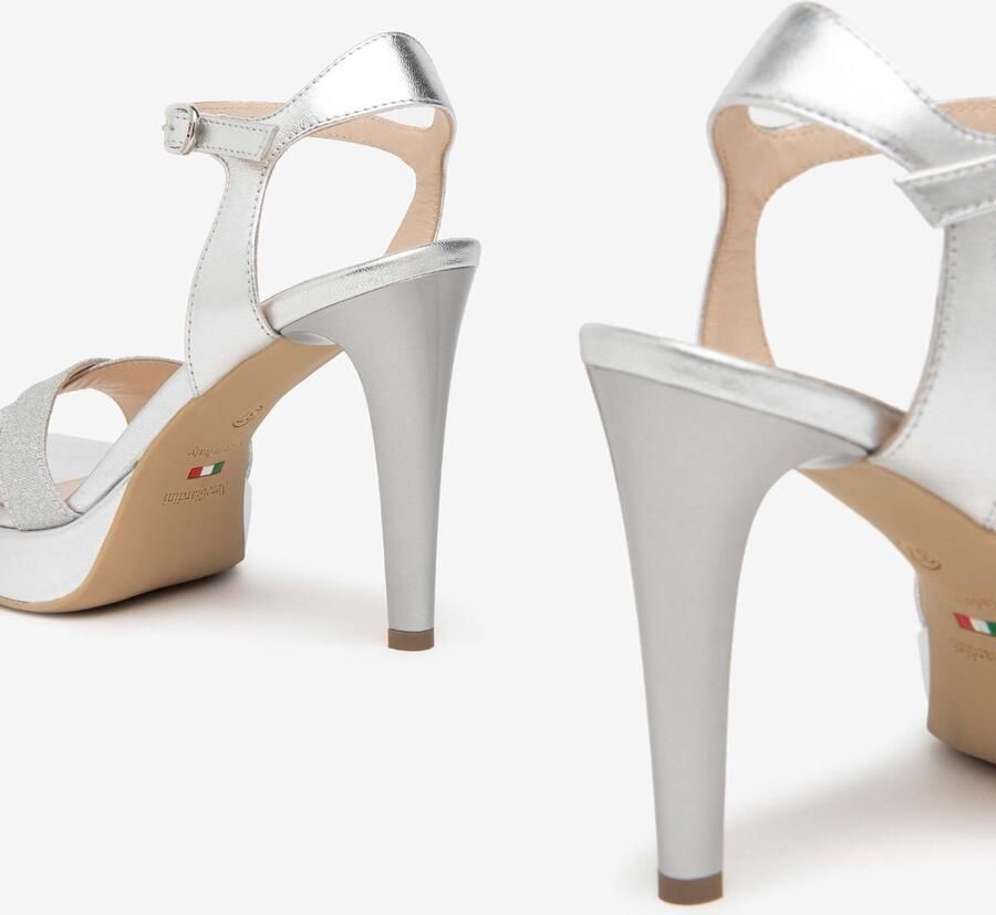 NeroGiardini Sandalen T.Microglitter Argen Nettuno Battis.Tpu Lauria 82 Fashion Wear Vrouwen