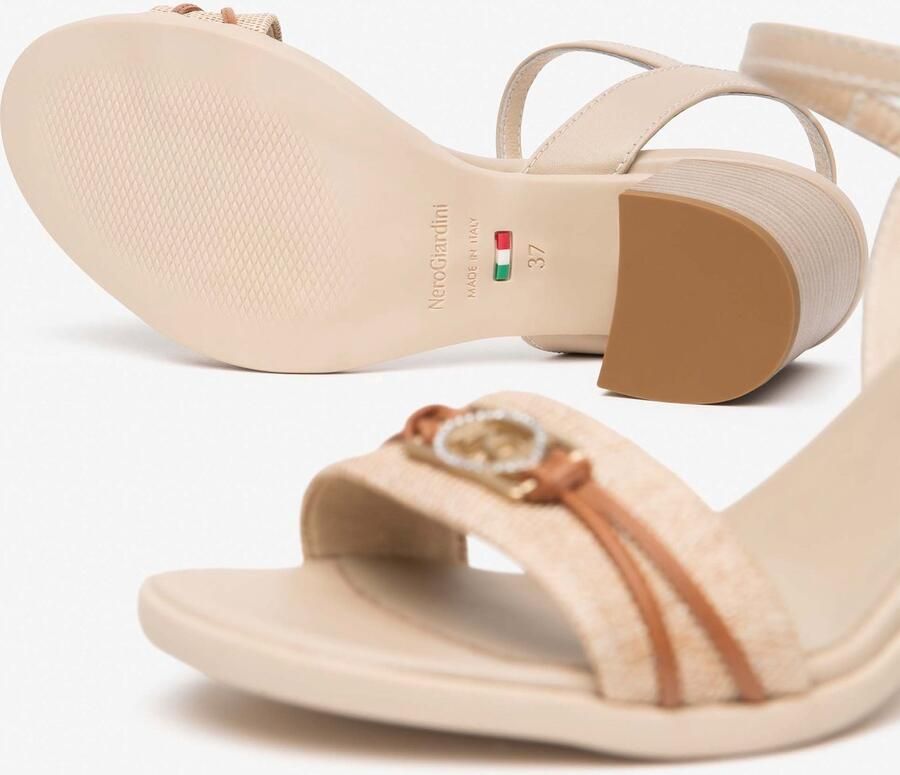 NeroGiardini Sandalen T.Paglia Fresh 01 S Tamigi Lino Tr Aulla 92 Fashion Wear Vrouwen