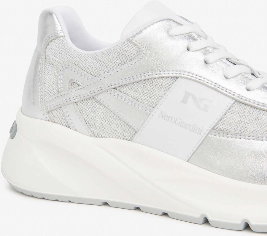 NeroGiardini Sneaker Gelamineerde T.Lino Lurex 06 Bian Skipper Wit Pu.Bi Fashion Wear Vrouwen