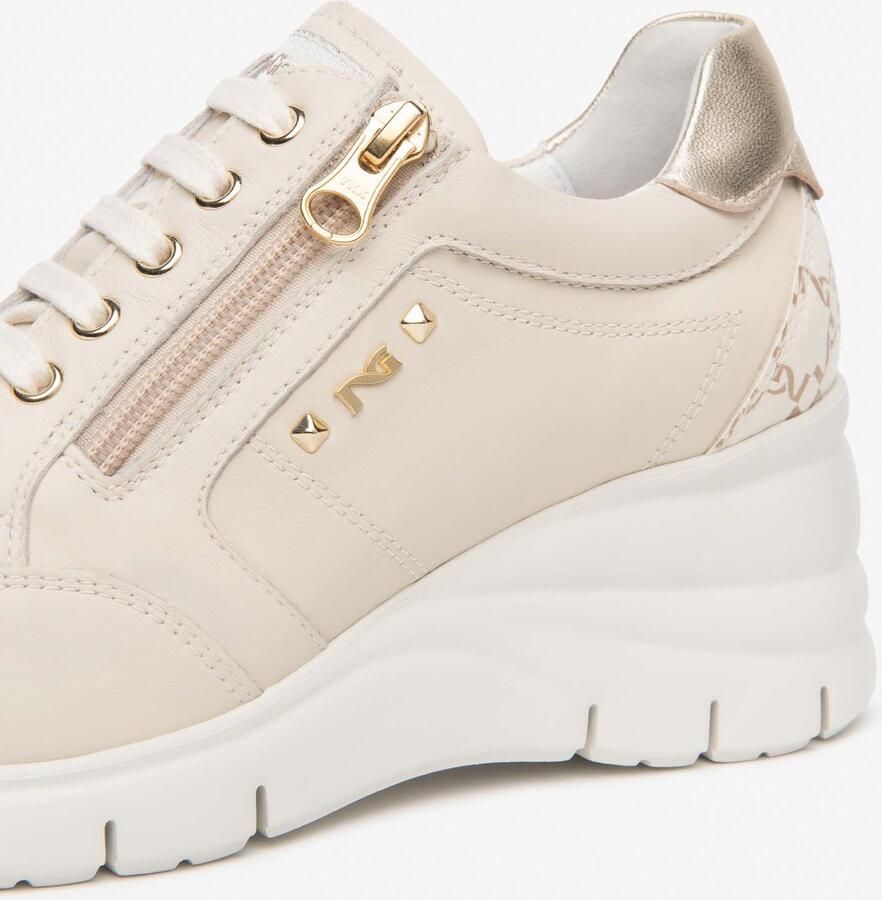 NeroGiardini Sneaker Velvet 1039 T.Giove Beige Noccio Etoile Miele Eva Fashion Wear Vrouwen