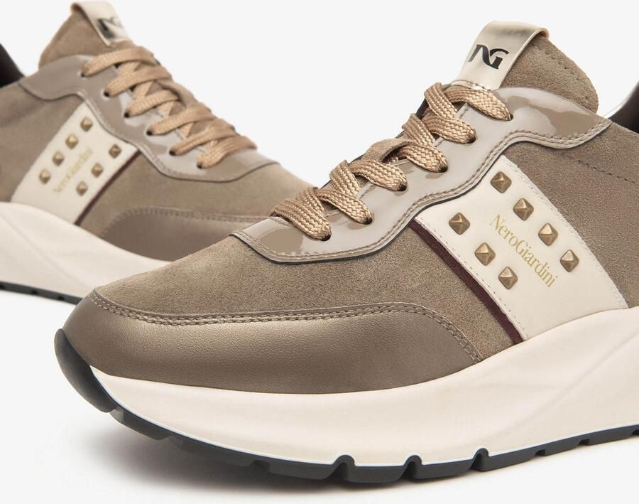 NeroGiardini Sneakers Bagoya Arold Velvet Milk 1039 Smog Paint Fashion Wear Vrouwen