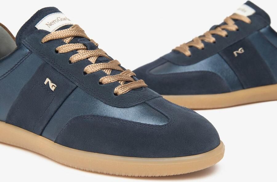 NeroGiardini Sneakers Velour 225 Etoile Jeans Velour Malto Tr Granada Ba Streetwear Vrouwen