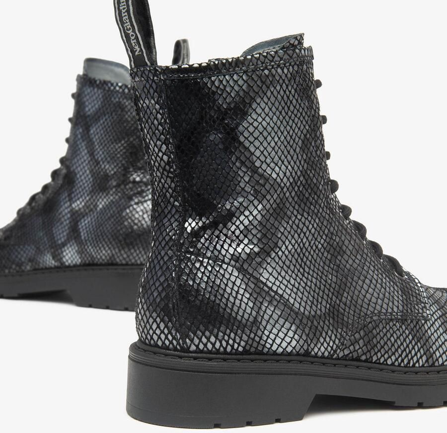 NeroGiardini Turandot Tr Padova Lichte Zwarte Laarzen Fashion Wear Vrouwen