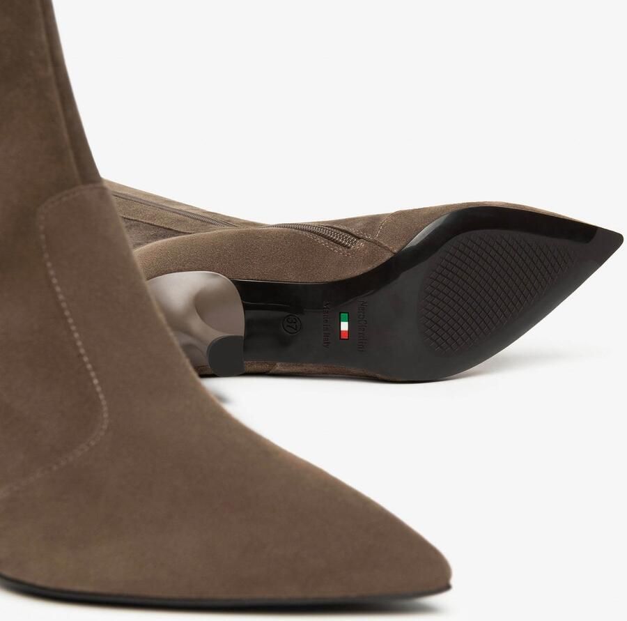 NeroGiardini Velour Laarzen T.Alcantara 7 Tpu Adam Alek Fashion Wear Vrouwen