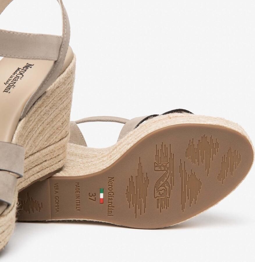 NeroGiardini Velour Pu.Linde P15561 Rico Fashion Wear Vrouwen