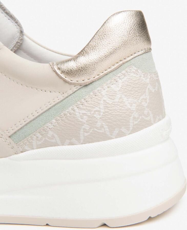 NeroGiardini Velvet 1039 Velvet 1039 T.Giove Safari Latte Velou Fashion Wear Vrouwen