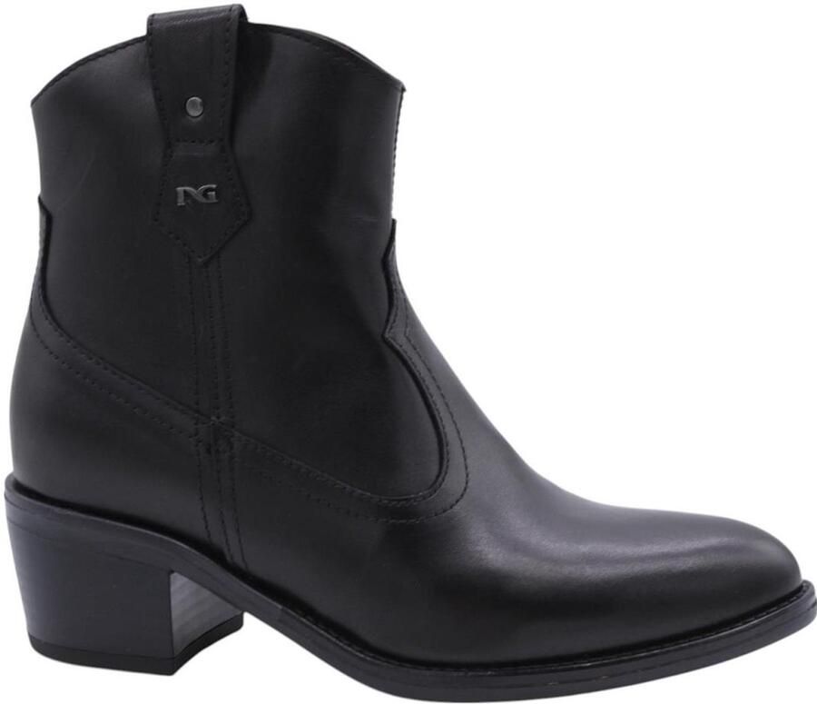 NeroGiardini Zwarte Handschoenenlaarzen Tr Basilea 828 + Streetwear Vrouwen