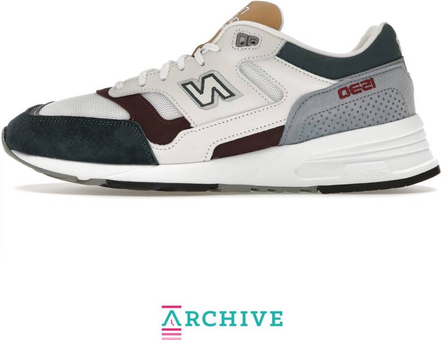 New Balance 1530 (Supply Pack)
