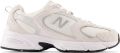 New Balance Beige Argento Sneakers Stijlvol en Comfortabel Beige - Beige