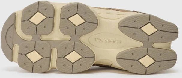 New Balance 9060 (GS) unisex Lifestyle beige Schoenen