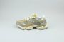 New Balance 9060 Lifestyle in beige formaten: 37.5 - Thumbnail 1