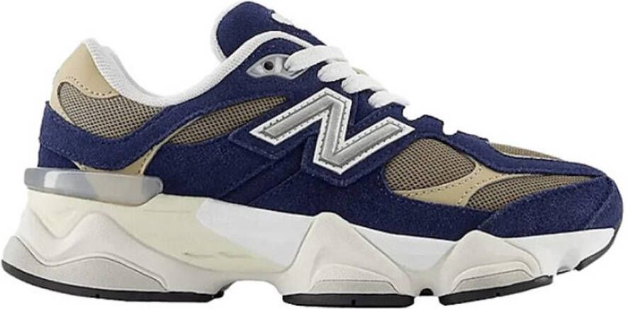 New Balance 9060 (GS) Lifestyle in blauw formaten: 35.5