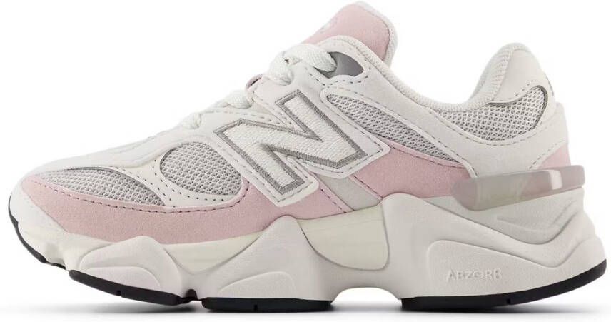 New Balance 9060 (GS) Lifestyle in lichtroze formaten: 38.5