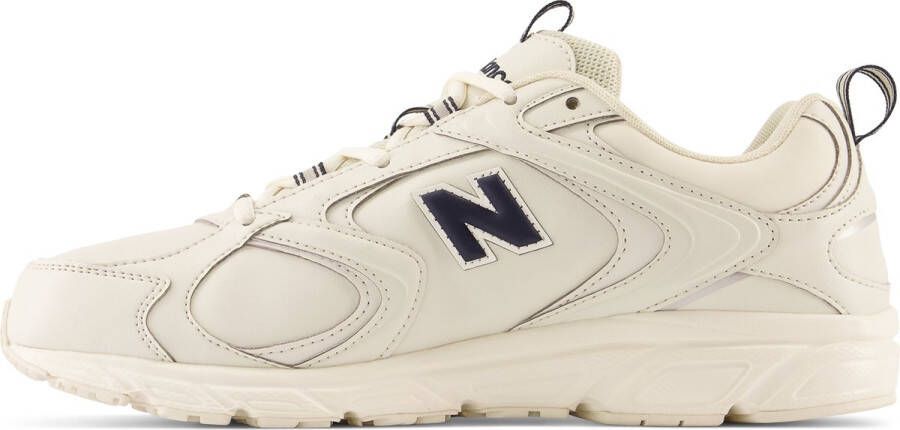 New Balance Sneakers 408 geïnspireerd door de 530