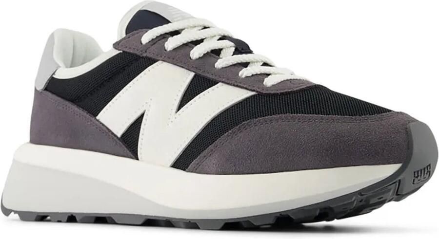 New Balance 370 Running in grijs formaten: 41.5