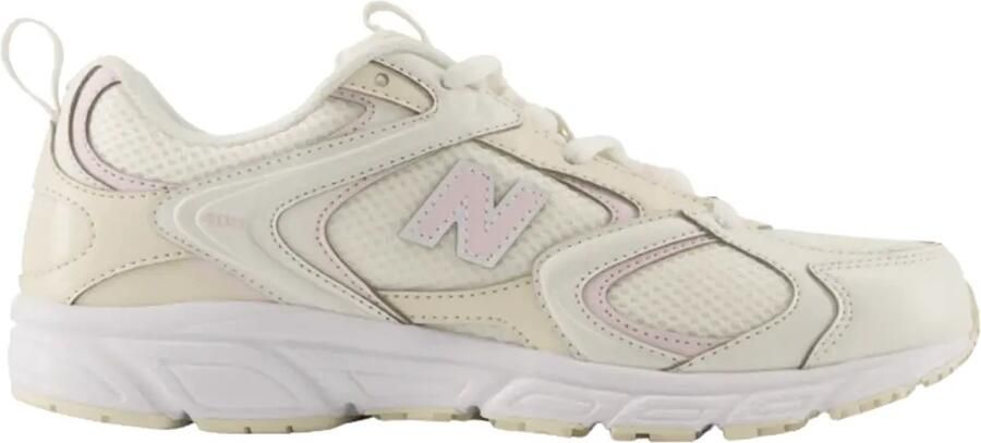 New Balance 408 in de kleur ecru
