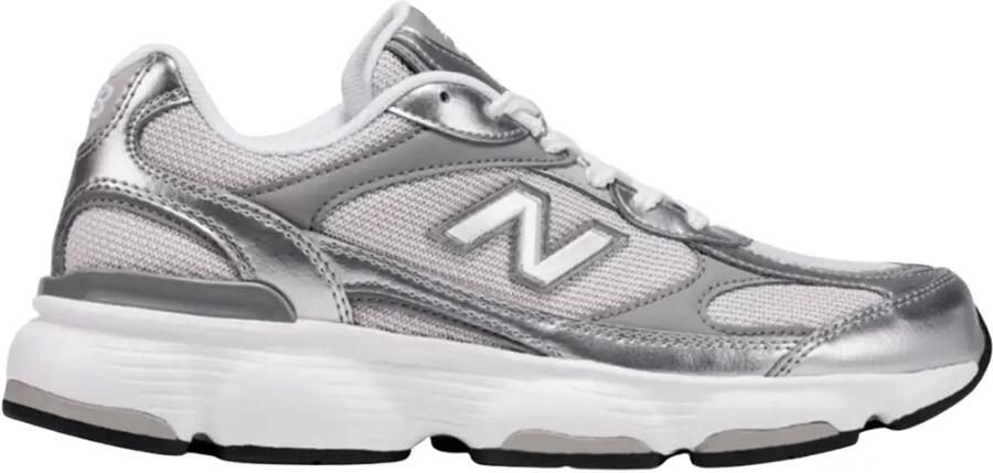 New Balance 603 in de kleur grijs