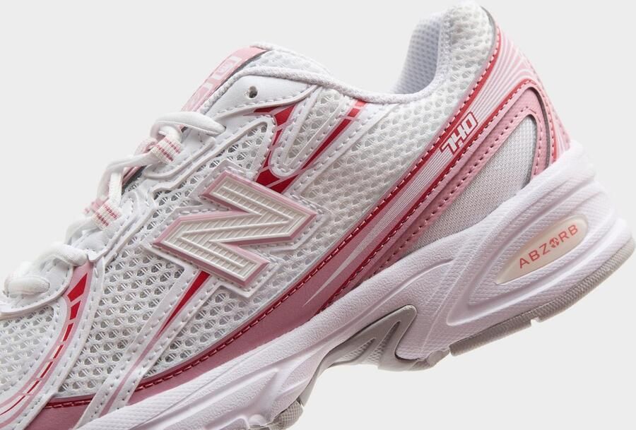 New-Balance 740 Pink